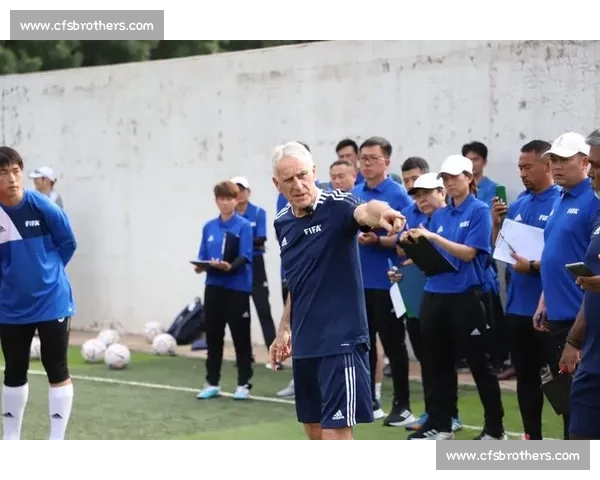 构建现代足球教练培训体系与实战能力提升路径研究创新发展模式探索